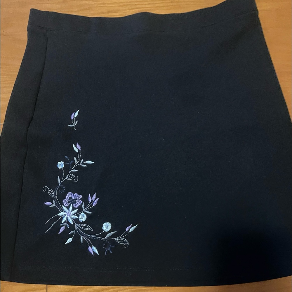 Express Black Mini Skirt with Purple Embroidery